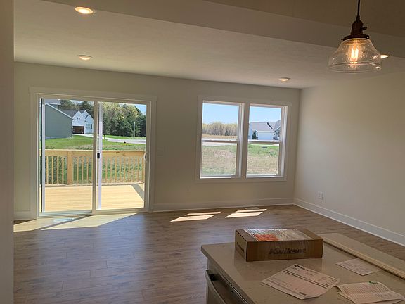 5th image of 2113 Sassafras Cir #30