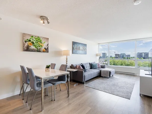 7575 Alderbridge Way #902, Richmond, BC V6X 4L1