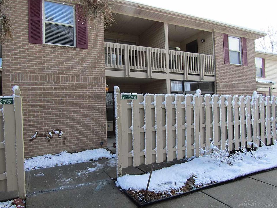 1st image of 61278 Greenwood Dr #1