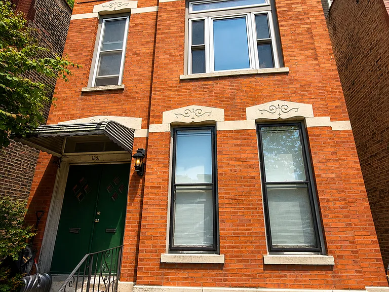 1331 N Oakley Blvd #2 — Photo 10