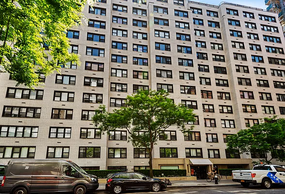 Rented by Oxford Property Group | media 4