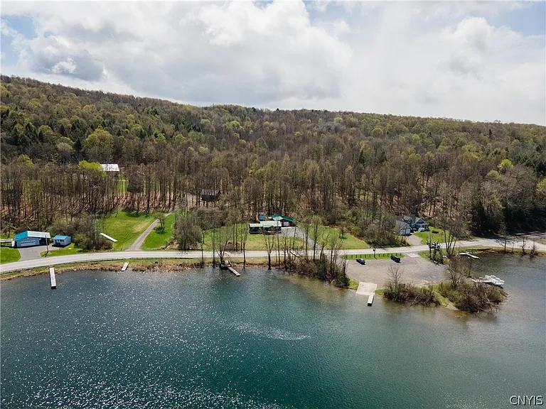 6082 Reservoir Rd — Photo 24