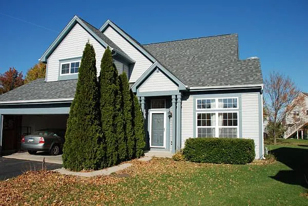 1456 Lancaster Ct photo 1