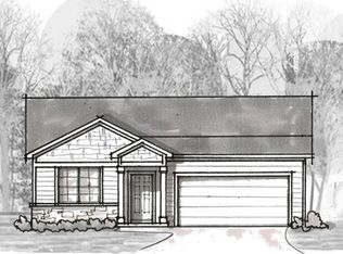 424 SW Hawthorne Ln, Blue Springs, MO 64014
