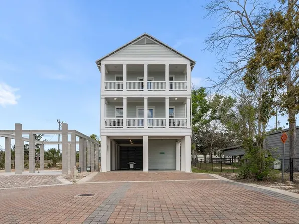 207 Westwind Way, Steinhatchee, FL 32359