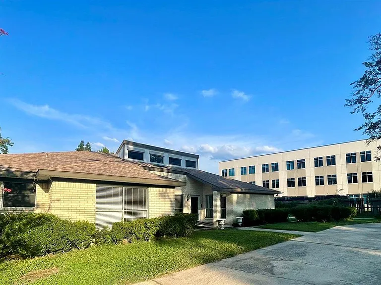 14221 Horseshoe Bnd — Photo 3