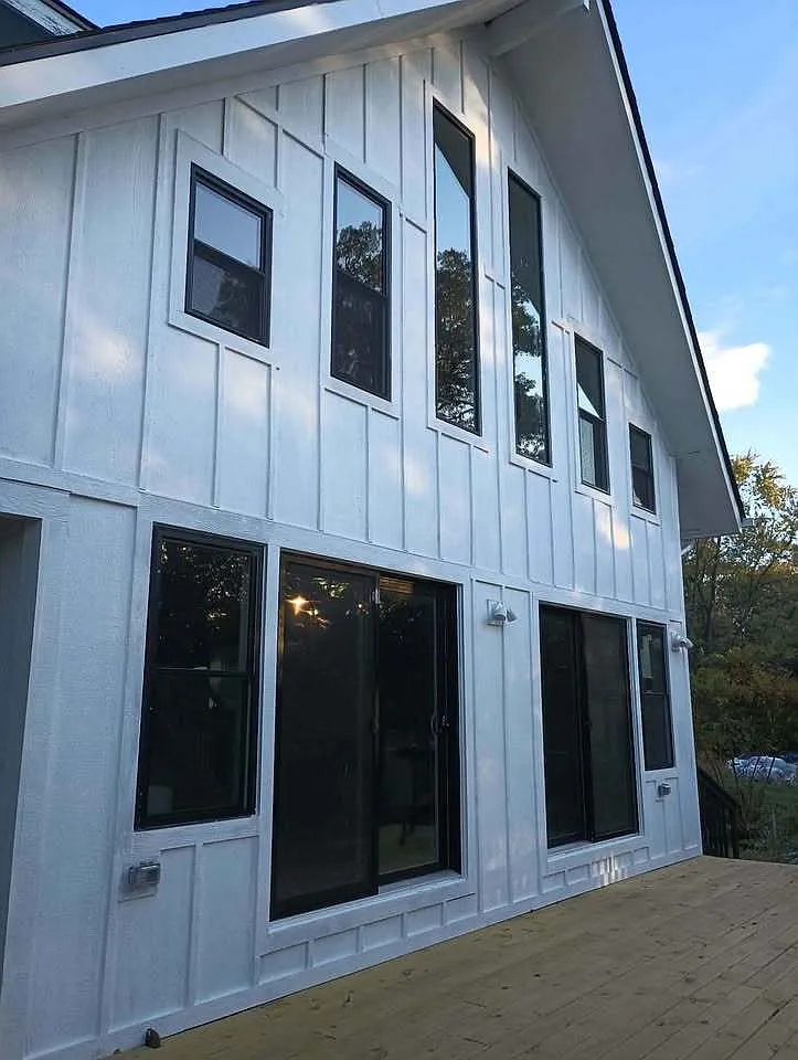 3 bed, 2.5 bath, 3000 sqft, $4,200 — Photo 4