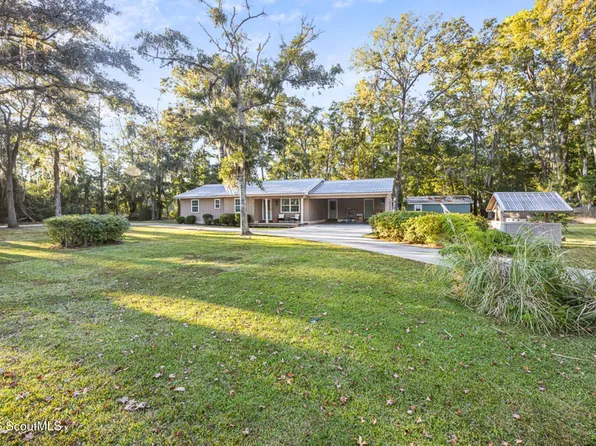 124 Bunting Rd, Brunswick, GA 31523