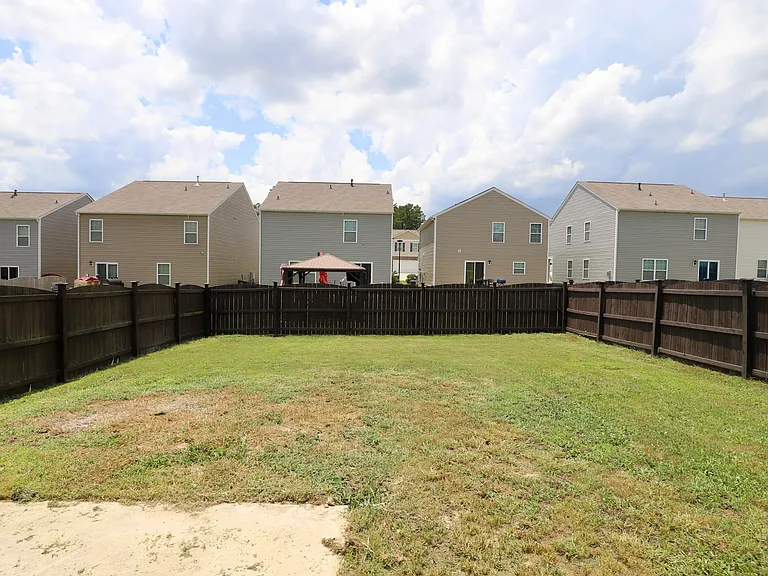 2037 Elmridge Rd — Photo 82