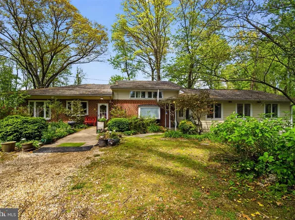 2355 Davidsonville Rd, Gambrills, MD 21054