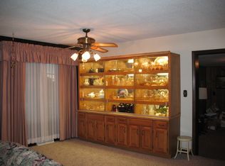 6702 Us Highway 50, Iuka, IL 62849