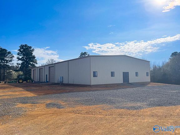 3rd image of 275 Emmett Ayers Rd