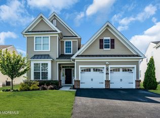 27 Flagstone Court, Freehold, NJ 07728