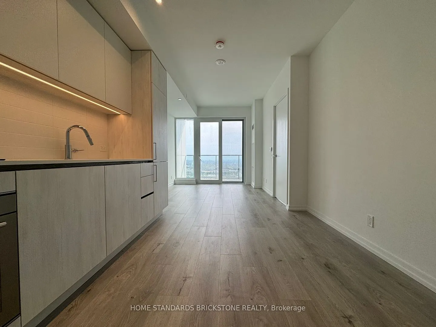 1 bed, $2,180 — Photo 2