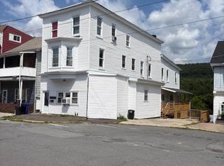 157 W Ridge St, Lansford, PA 18232