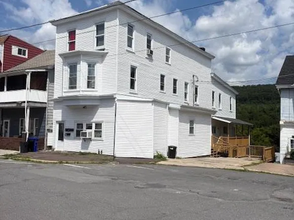 157 W Ridge St, Lansford, PA 18232