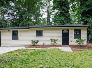 3283 Pebble Dr, East Pt, GA 30344