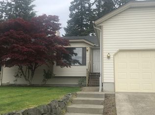 8151 Cottage Pl NE, Bremerton, WA 98311