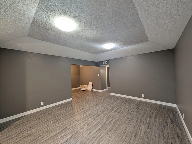 6709 Ridgecrest Ct — Photo 17