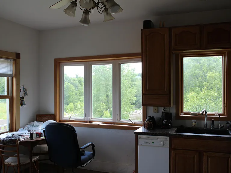 3698 Hurt Rd SW — Photo 2