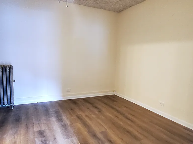 4047 N Narragansett Ave #1F — Photo 7