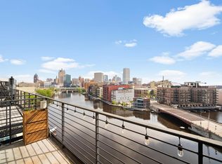 106 W Seeboth St UNIT 906, Milwaukee, WI 53204