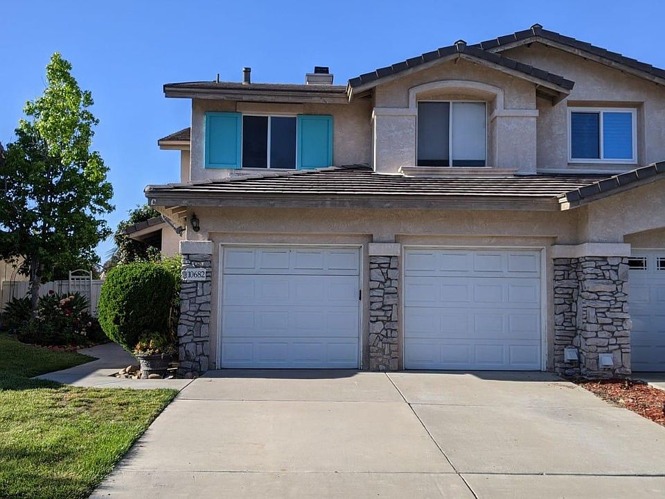 1st image of 10682 Eglantine Ct