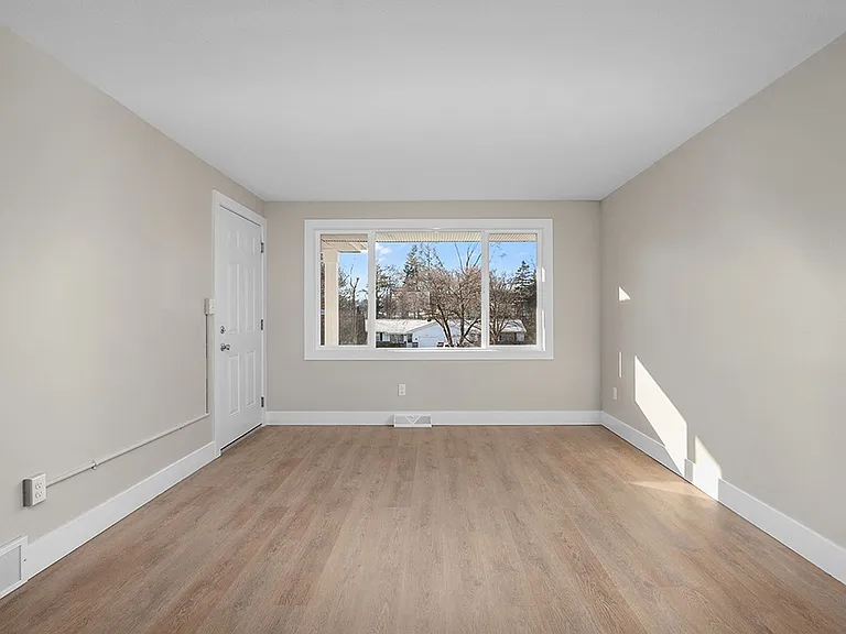 1131 Lyon St NE #2 — Photo 6