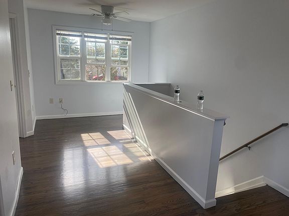 5th image of 203 Buermann Ave