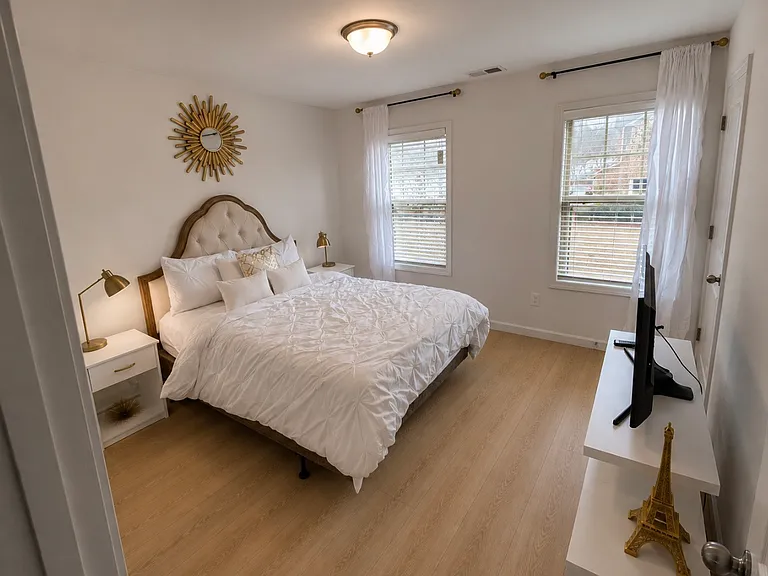 1818 Caswell Pkwy — Photo 12