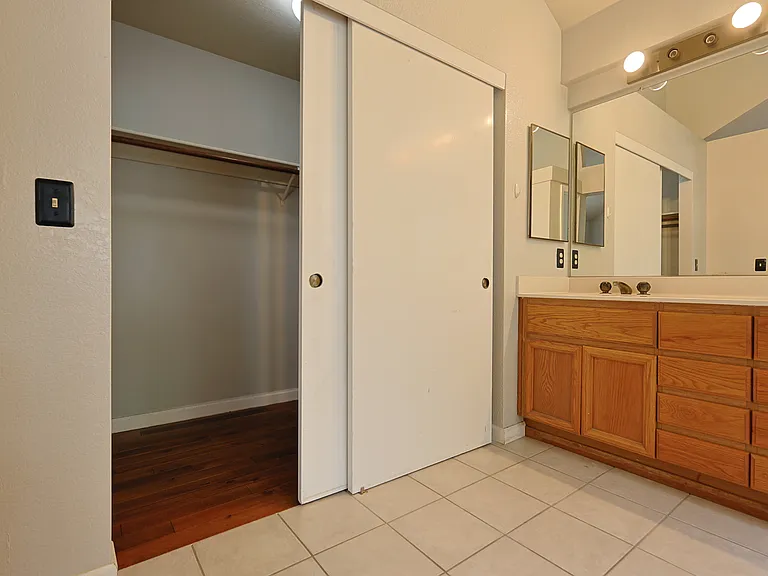 4456 Bush Cir — Photo 16