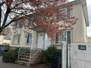 145 Northfield Ave APT 1, Staten Island, NY 10303