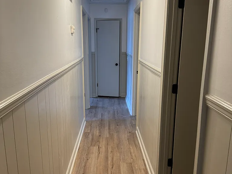 1103 Eastwood Dr — Photo 4