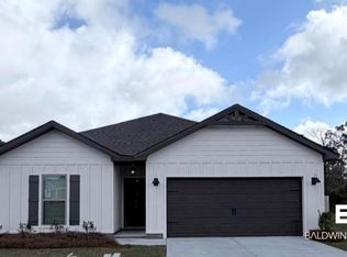 14274 Versailles Cir, Silverhill, AL 36576