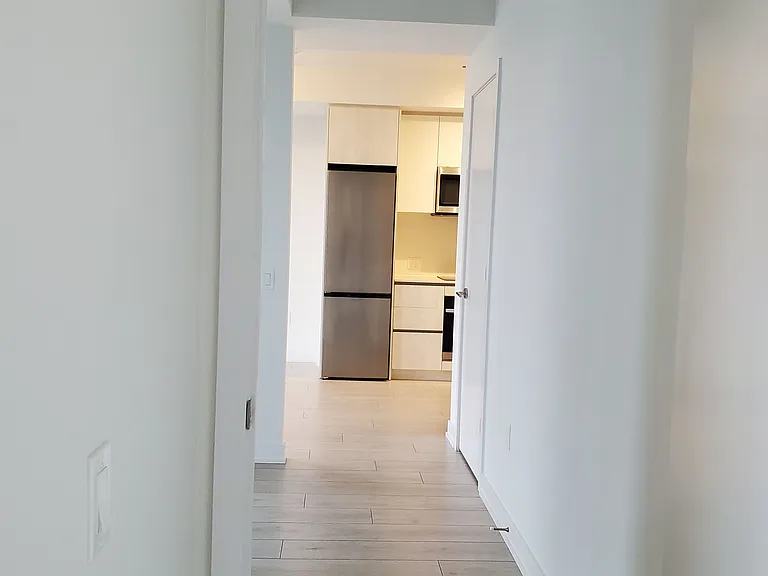 5858 Yonge St #2511 — Photo 9