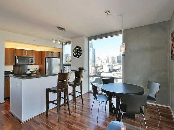 3rd image of 321 10th Ave Unit 1301