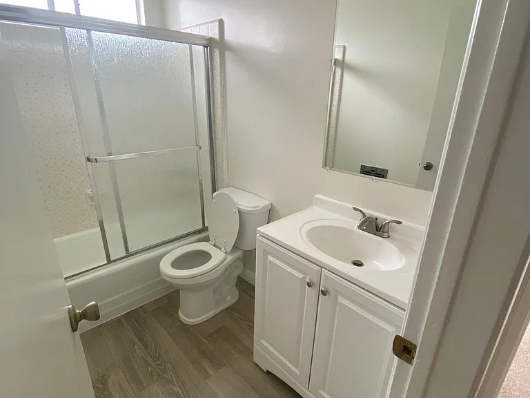 12215 Culver Blvd #3 — Photo 10