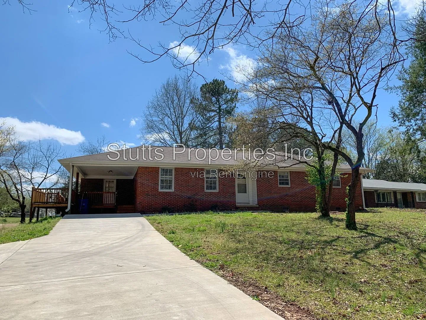 3 bed, 2.0 bath, $1,350 — Photo 1