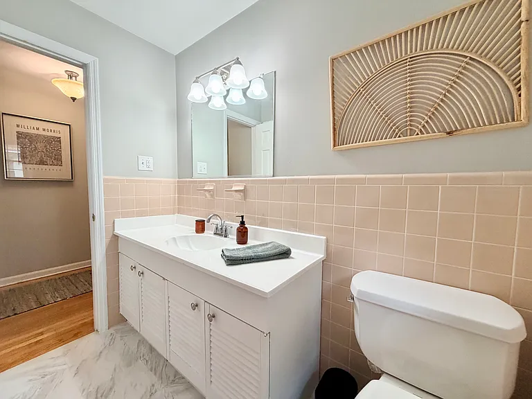 346 W McGinnis Cir — Photo 26