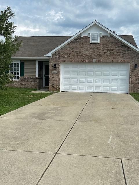 1st image of 962 Dorothy Dr