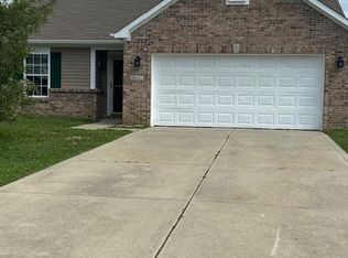 962 Dorothy Dr, Greenfield, IN