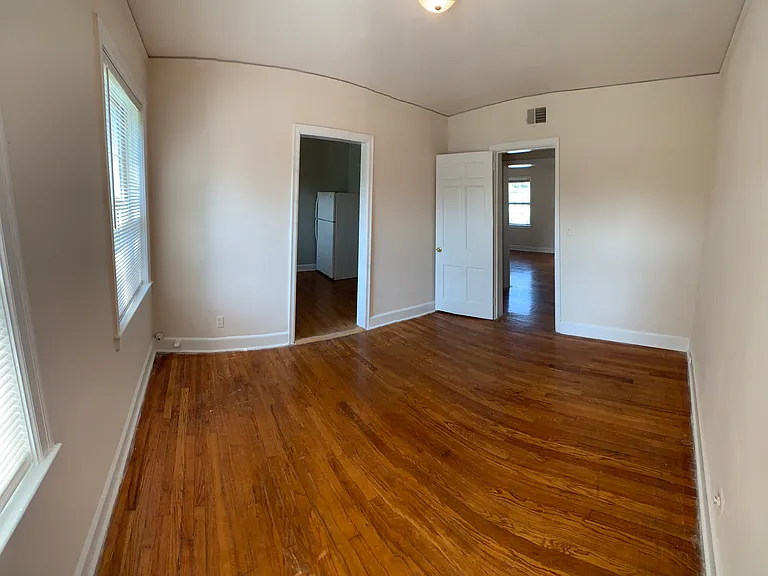 917 Oxmoor Rd #201 — Photo 43