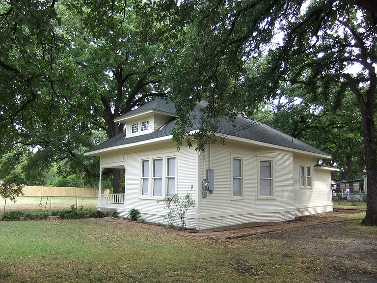 Front side view of house