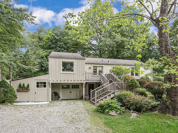 86 Armonk rd,Mount Kisco,ny,10549  (001 of 20).jpg