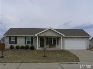 2361 Paige Marie Dr, Warrenton, MO 63383