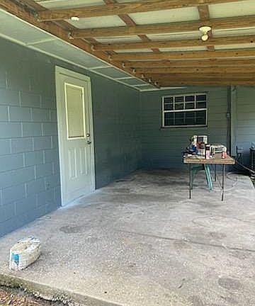 2nd image of 16727 Livingston Ave