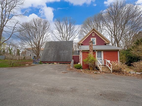 4th image of 4 Toomey Ln