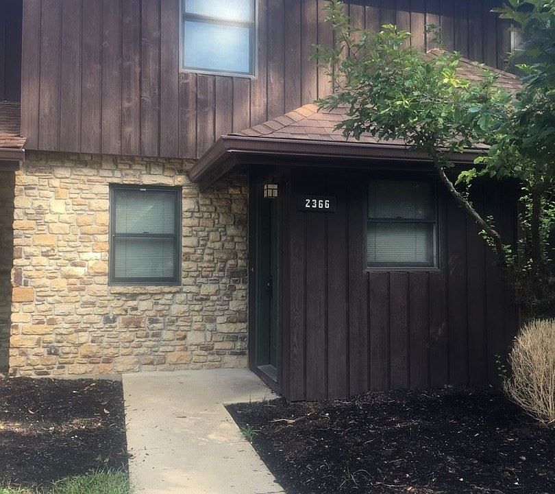 1st image of 2366 E Winding Brook Cir