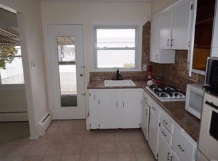 420 Long Beach Rd, Island Park, NY 11558