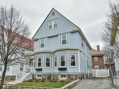 51 Mellen St, Dorchester, MA, 02124